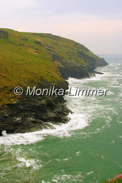 7893_meer felsen.jpg